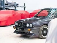 Usata BMW M3 215 CV (158 kW) 1989 Blu Berlina