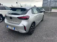 Usata Opel Corsa 101 CV (74 kW) 2025 Grigio Utilitaria