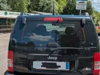 Usata Jeep Cherokee 200 CV (147 kW) 2011 Nero SUV