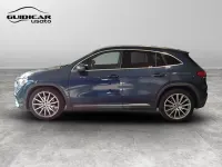 Usata Mercedes GLA200 Premium 150 CV (110 kW) 2023 Blu/azzurro SUV