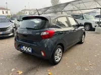 Usata Hyundai i10 Advanced 67 CV (49 kW) 2022 Grigio scuro metallizzato Utilitaria