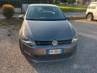 Usata VW Polo Comfortline 75 CV (55 kW) 2013 Grigio Utilitaria