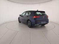Begagnad VW Golf VIII Style 116 HK (85 kW) 2023 Blå Sedan