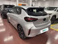 Usata Opel Corsa 101 CV (74 kW) 2025 Bianco Utilitaria