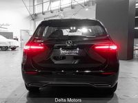 Nuevo Mercedes B180 Advanced 116 CV (85 kW) 2025 Negro Monovolumen