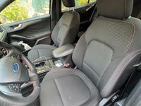 Usata Ford Focus ST-Line 120 CV (88 kW) 2022 Nero Utilitaria