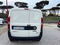 Usata Fiat Doblò 120 CV (88 kW) 2020 Bianco Monovolume