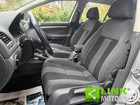 Usata VW Golf VI Comfortline 102 CV (75 kW) 2008 Grigio Utilitaria