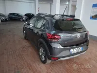 Usata Dacia Sandero Stepway 101 CV (74 kW) 2021 Grigio Utilitaria