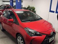 Usata Toyota Yaris Cool 69 CV (50 kW) 2018 Rosso Berlina