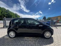 Usata VW up! Move 68 CV (50 kW) 2022 Nero Utilitaria