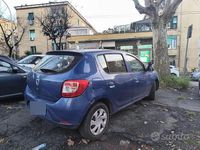Usata Dacia Sandero 75 CV (55 kW) 2014 Blu Berlina