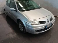 Usata Renault Mégane Dynamique 111 CV (81 kW) 2007 Argento Berlina