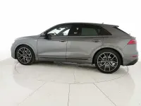 Usata Audi Q8 S-Line 286 CV (210 kW) 2025 Grigio SUV