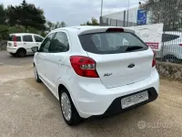 Usata Ford Ka 71 CV (52 kW) 2016 Bianco Berlina