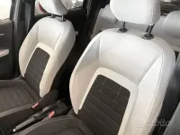 Begagnad Citroën C3 PureTech 101 HK (74 kW) 2025 Svart SUV
