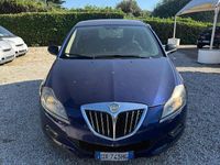 Usado Lancia Delta 105 CV (77 kW) 2009 Azul Utilitario
