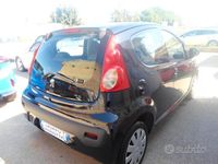 usata Peugeot 107 1.0 68CV 5 PORTE SOLI KM 52300 LEGGI D