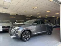 Usata Peugeot 2008 Allure 101 CV (74 kW) 2020 Grigio SUV