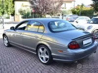 Usata Jaguar S-Type Supercharged 396 CV (291 kW) 2003 Grigio Berlina