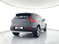 Usata Volvo XC40 Plus 129 CV (94 kW) 2023 Grigio metallizzato SUV