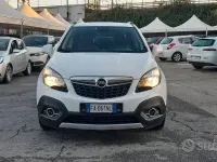 Usata Opel Mokka Cosmo 140 CV (102 kW) 2015 Bianco SUV
