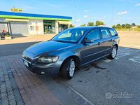 Usata Volvo V50 Momentum 136 CV (100 kW) 2006 Grigio Station wagon