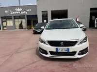 Usata Peugeot 308 GT-line 131 CV (96 kW) 2019 Bianco Berlina
