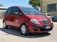 Usata Lancia Musa 95 CV (69 kW) 2005 Rosso Monovolume