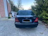 Usata Mercedes C220 Avantgarde 143 CV (105 kW) 2005 Berlina
