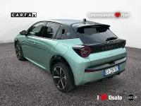Usata Lancia Ypsilon 110 CV (80 kW) 2024 Verde Utilitaria