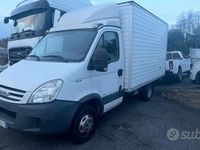 Usata Iveco 35.12 116 CV (85 kW) 2007 Bianco Furgone