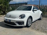 usata VW Maggiolino Cabrio 2.0 TDI Design BlueMo