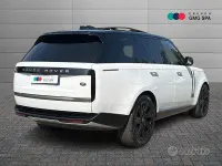 Usata Land Rover Range Rover HSE 300 CV (220 kW) 2023 Bianco SUV