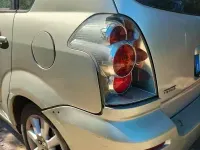 Usata Toyota Corolla Verso 116 CV (85 kW) 2004 Grigio Monovolume