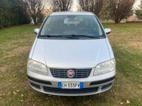 Usata Fiat Idea Dynamic 95 CV (69 kW) 2011 Grigio Monovolume