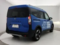 Usata Ford Courier Active 126 CV (92 kW) 2024 Blu Monovolume