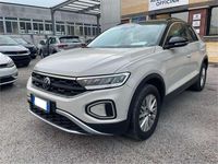 Usata VW T-Roc Life 150 CV (110 kW) 2024 Beige SUV