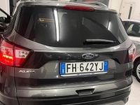 Usata Ford Kuga Titanium 120 CV (88 kW) 2017 Grigio SUV
