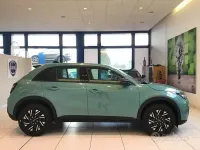 Nouvelle Fiat 600 110 ch (80 kW) 2026 Bleue SUV