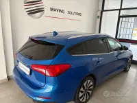 Usata Ford Focus Titanium 120 CV (88 kW) 2019 Blu Berlina