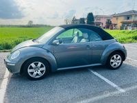 usata VW Beetle New1.9 TDI 105CV Cabrio