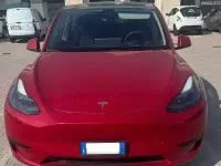 Usata Tesla Model Y RWD 88 kW (120 CV) 2023 Rosso SUV