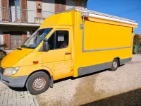 Usata Mercedes Sprinter 82 CV (60 kW) 2001 Giallo