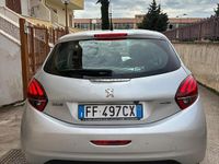 Usata Peugeot 208 Allure 75 CV (55 kW) 2016 Grigio Utilitaria