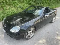 Usata Mercedes SLK320 218 CV (160 kW) 2000 Nero Cabrio