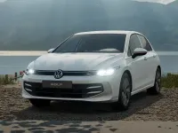 Nuova VW Golf VIII Edition 150 CV (110 kW) 2026 Pure white Berlina