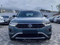 Usata VW T-Roc Life 116 CV (85 kW) 2023 Nero SUV