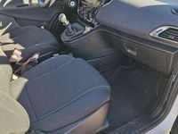 Usata Lancia Ypsilon Gold 69 CV (50 kW) 2023 Bianco Utilitaria