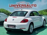 Usata VW Beetle Design 105 CV (77 kW) 2012 Bianco Utilitaria